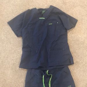 Iguanamed scrubs navy medium EUC